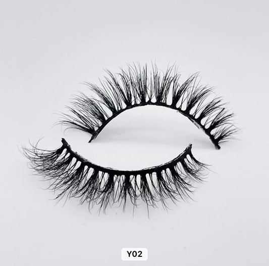 Mink 3D Eyelash Extensions  image 0